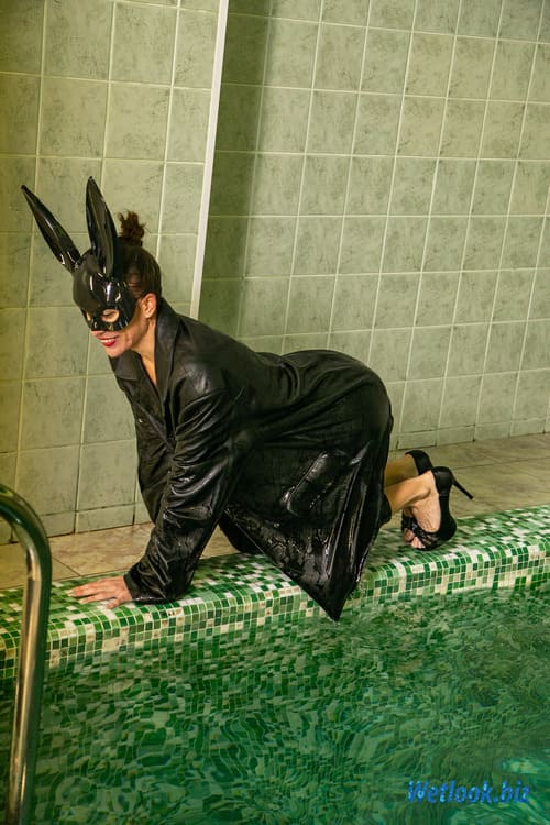 0-051 Wetlook girl video & photo - 4 Britni 1/26 - Wetlook.biz