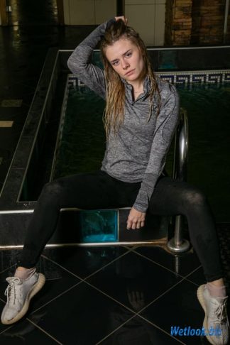 Wetlook girl video & photo - 1 Avril 1/26 - Wetlook.biz